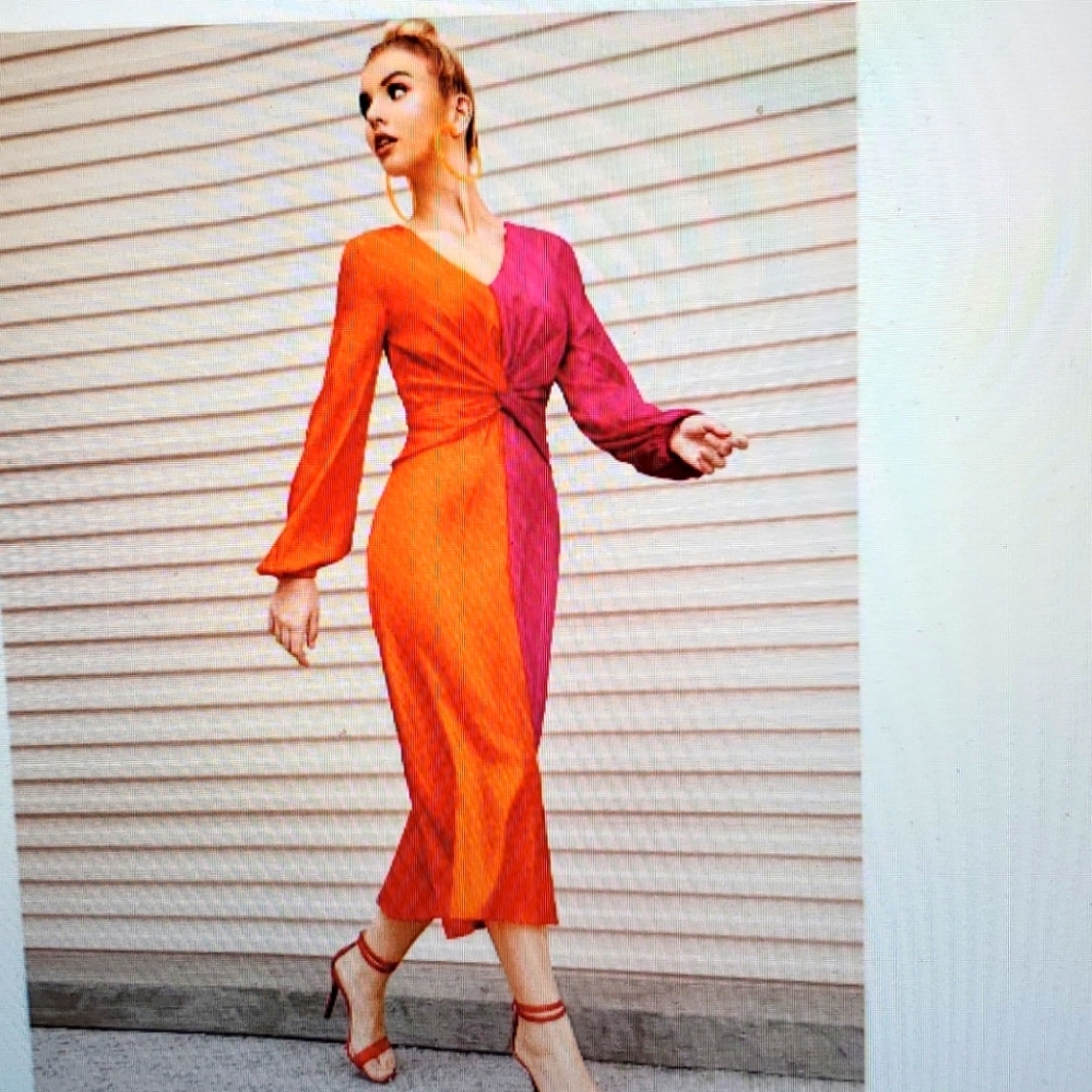 Lantern Sleeve Two Tone Dress